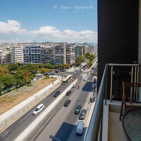 Aslanis Luxury Suites - Theme Studio Thessaloniki * Thessaloniki